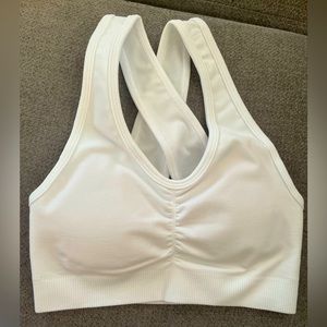 Alphalete Amplify Sports Bra - Size XS, White